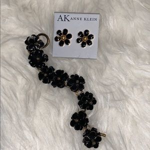 Anne Klein Flower Bracelet